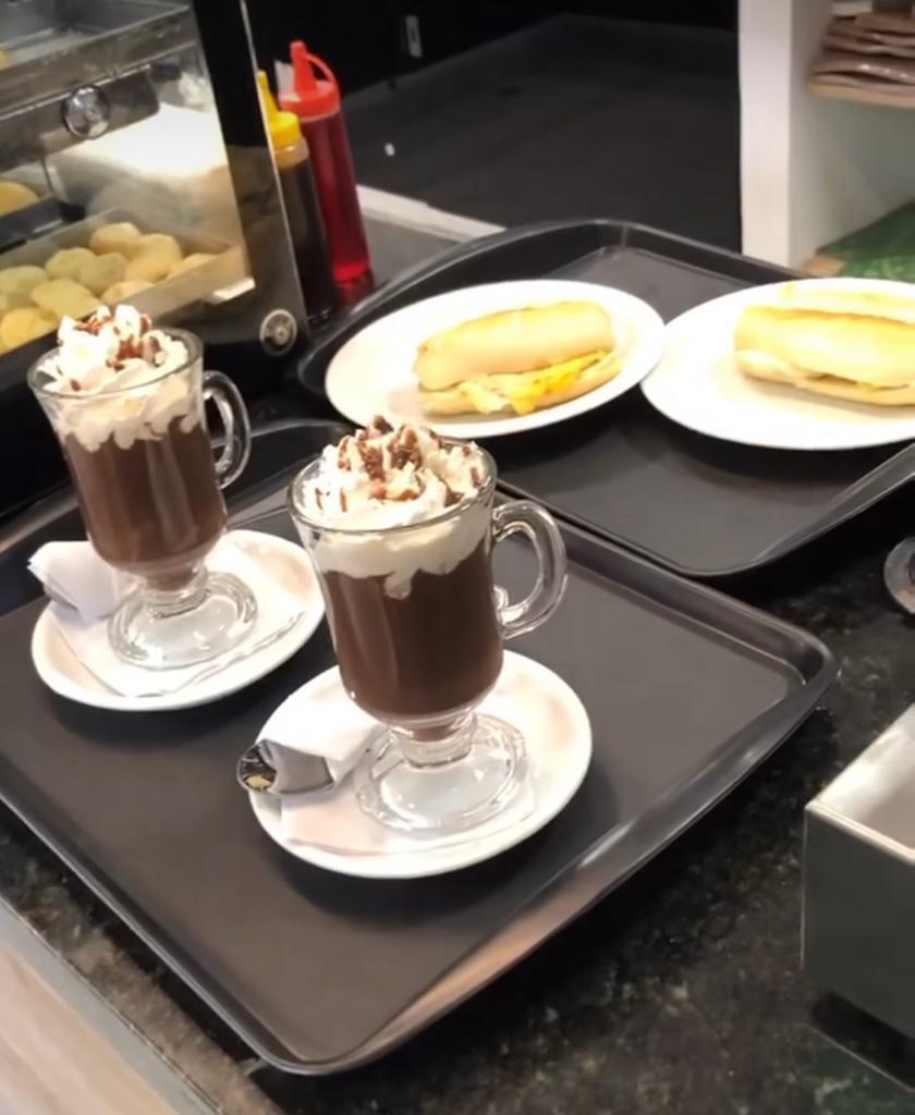 Restaurante/Bares/Padaria/Lanchonete
 à venda em Rio de Janeiro – RJ — Complexo Comercial com Cafeteria, Clínica e Salas – Bangu/RJ 